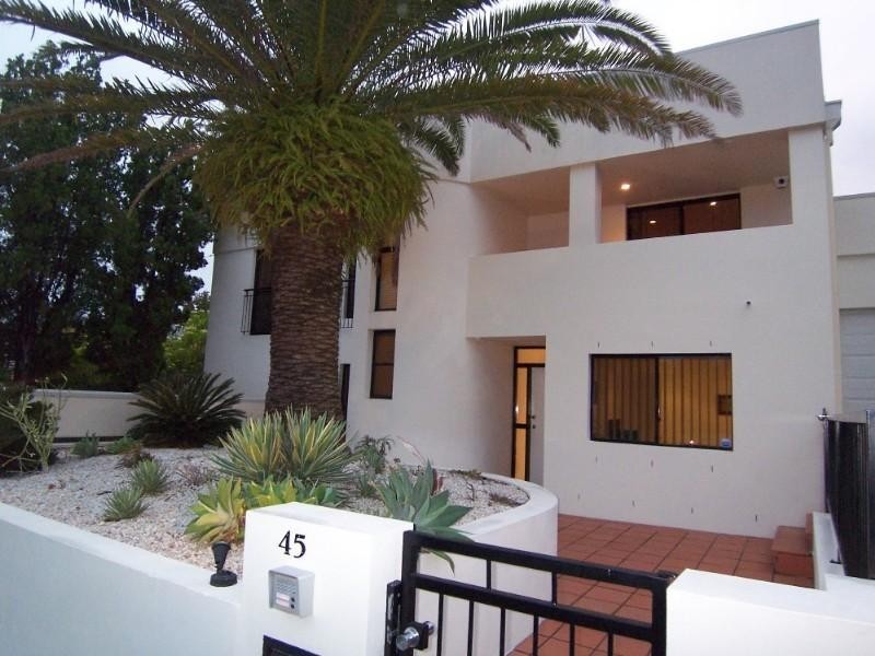 45 Lewana Street, Mansfield QLD 4122