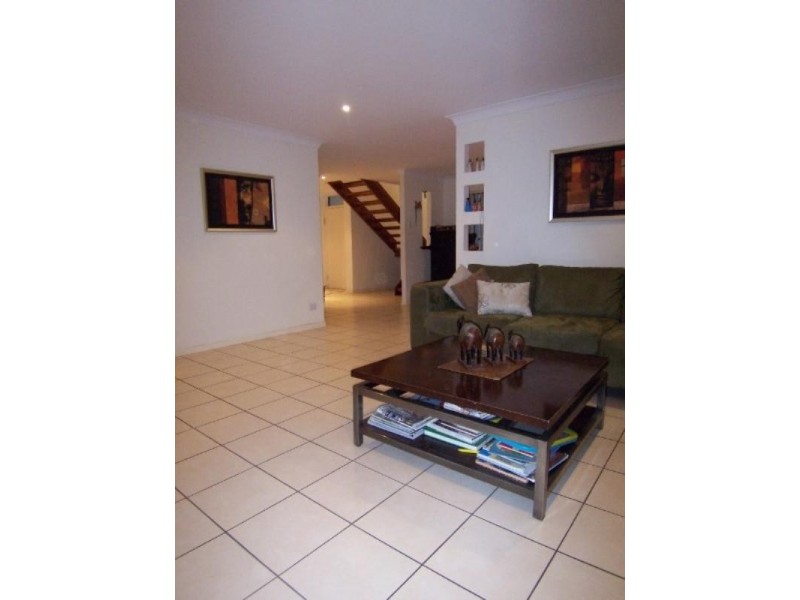 45 Lewana Street, Mansfield QLD 4122