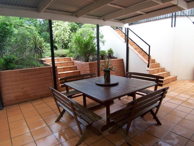 45 Lewana Street, Mansfield QLD 4122