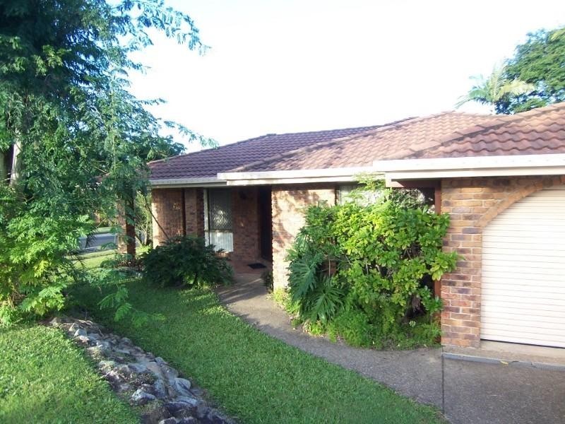 2 Harvey Place, Wishart QLD 4122