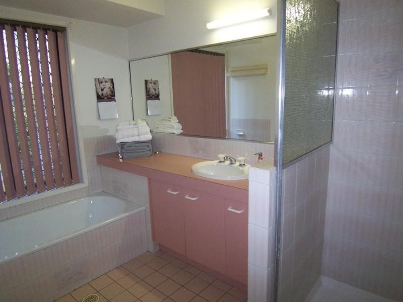 2 Harvey Place, Wishart QLD 4122