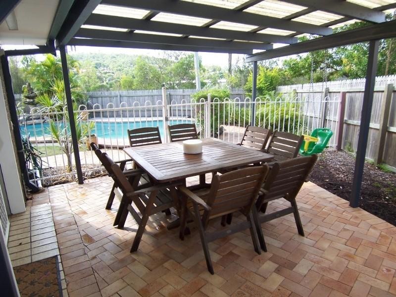 2 Gonzales Street, Macgregor QLD 4109