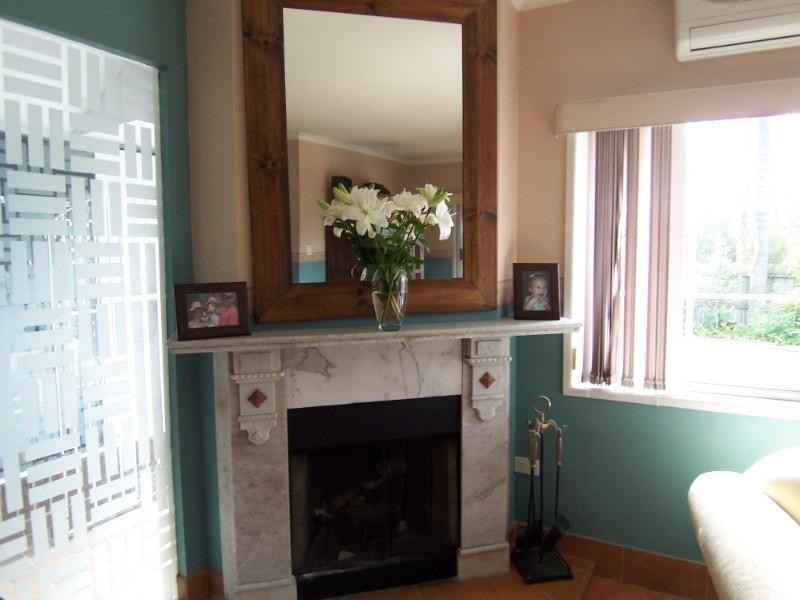 2 Gonzales Street, Macgregor QLD 4109