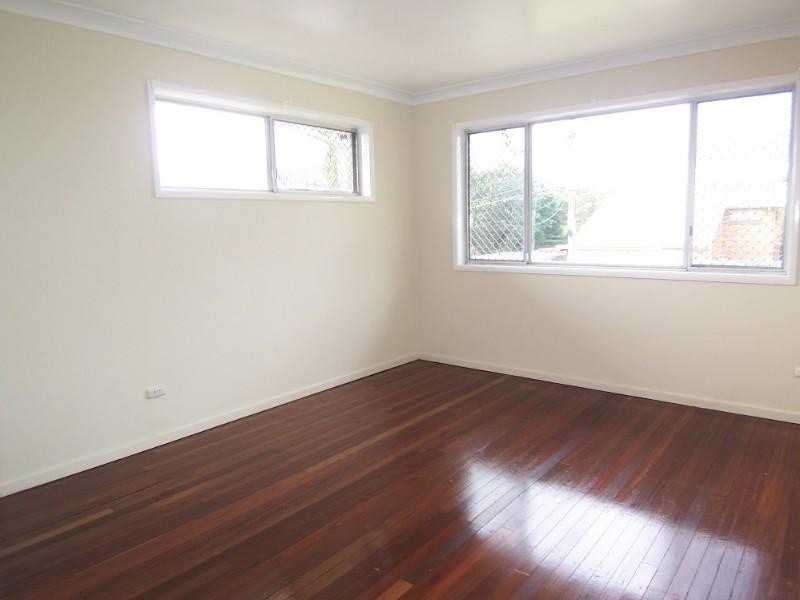 9 Auckland Street, Wishart QLD 4122