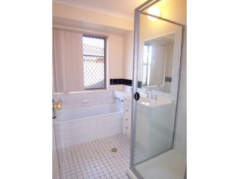 5 Maroo Street, Eight Mile Plains QLD 4113