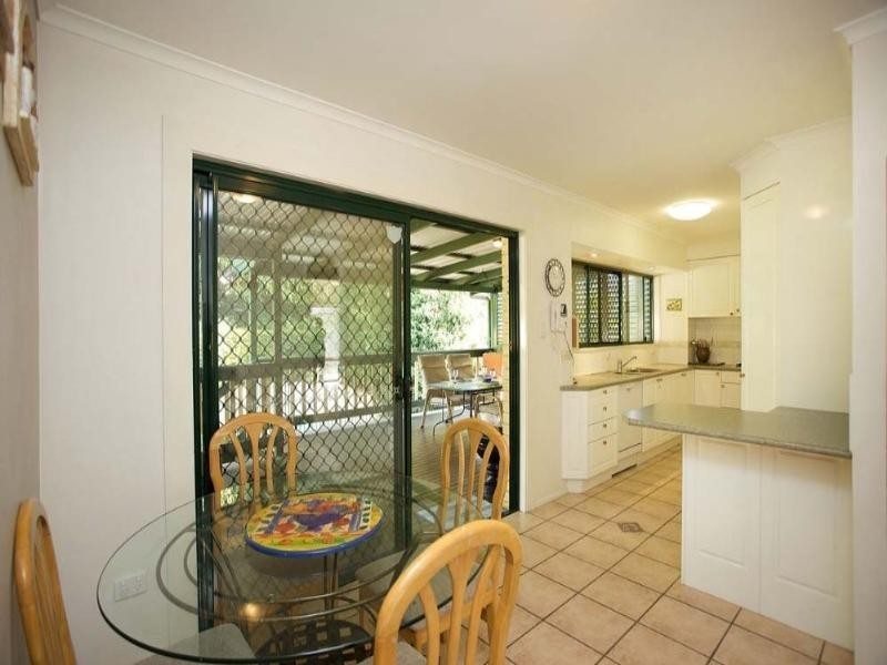 22 Gonzales Street, Macgregor QLD 4109