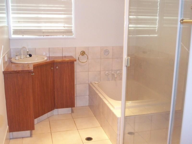 62 Liverpool Street, Eight Mile Plains QLD 4113