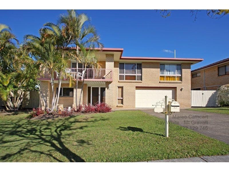 11 Martense Street, Wishart QLD 4122