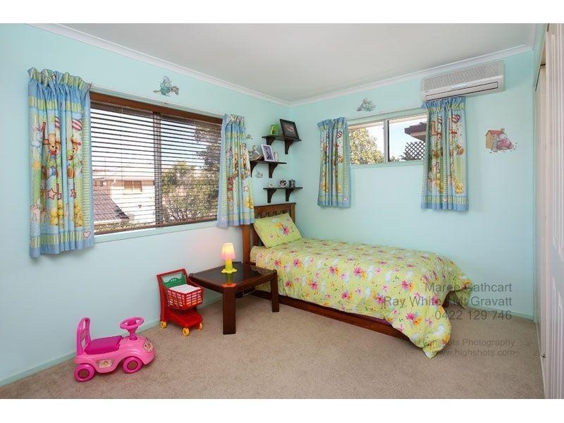 11 Martense Street, Wishart QLD 4122