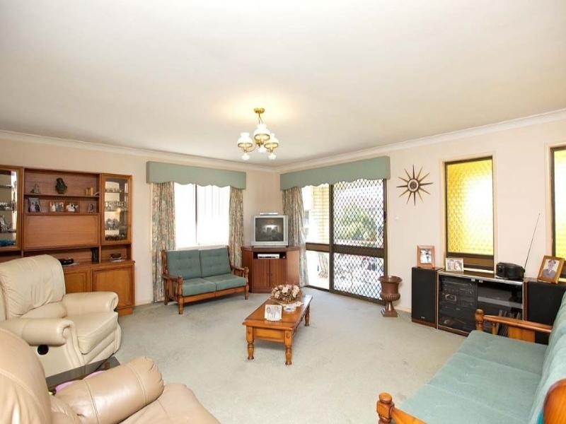 37 Midwood Street, Wishart QLD 4122