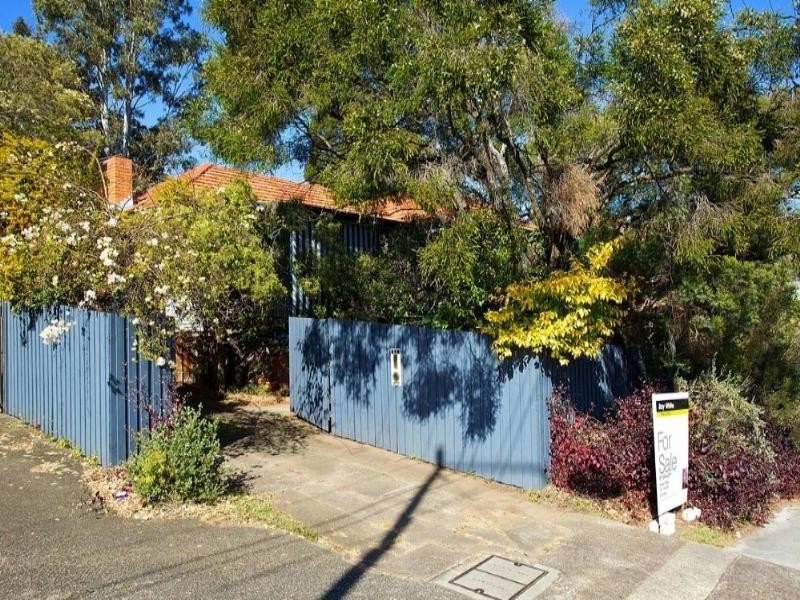 140 Marshall Road, Holland Park West QLD 4121