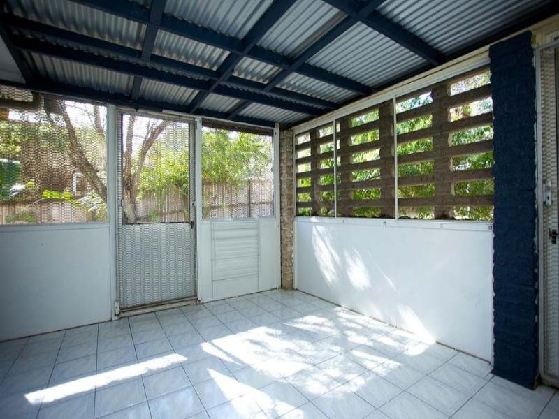 140 Marshall Road, Holland Park West QLD 4121