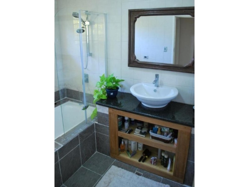 32 Springfield Street, Macgregor QLD 4109