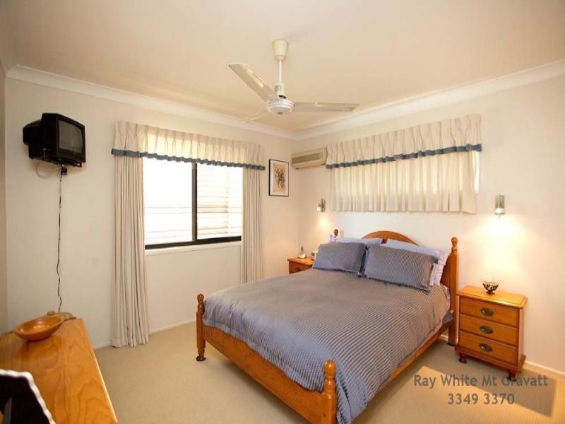 19 Le Grand Street, Macgregor QLD 4109