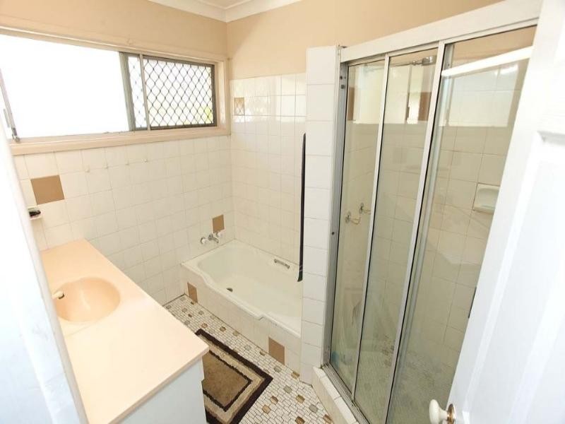 25 Salandra Street, Mansfield QLD 4122