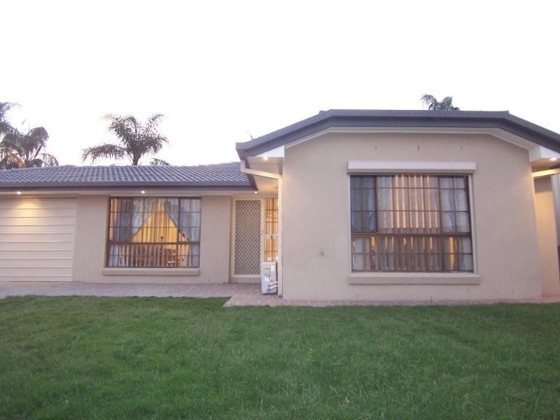 37 Ham Road, Mansfield QLD 4122