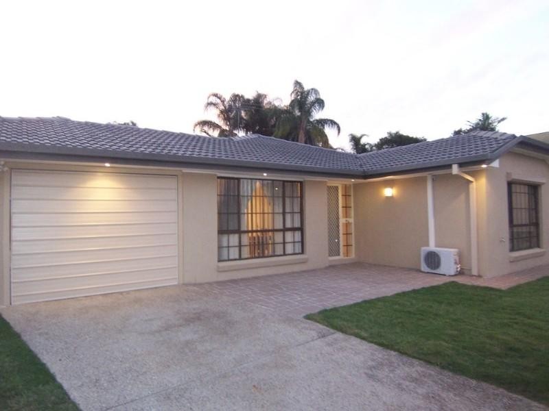 37 Ham Road, Mansfield QLD 4122