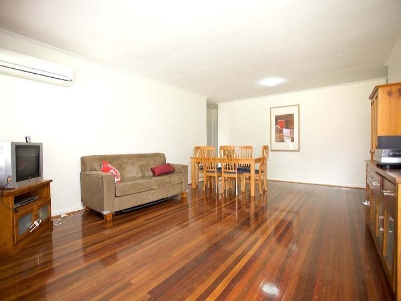 19 Luprena Street, Mansfield QLD 4122