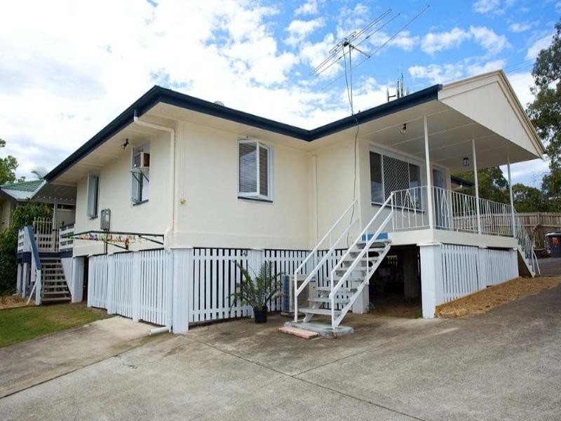 19 Luprena Street, Mansfield QLD 4122