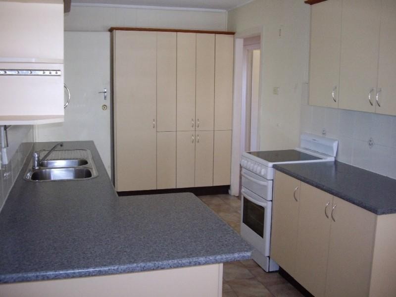 116 Kempsie Road, Upper Mount Gravatt QLD 4122