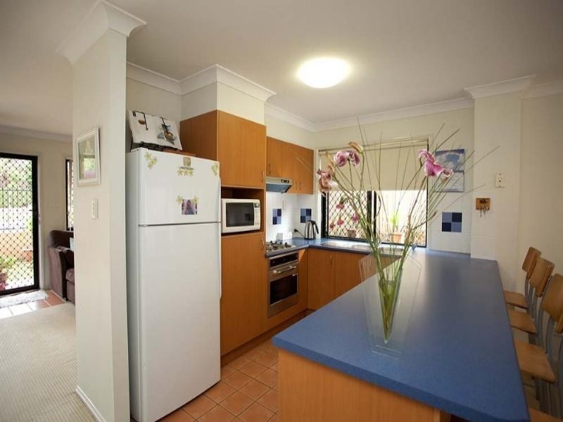 4/16 Violet Close, Eight Mile Plains QLD 4113