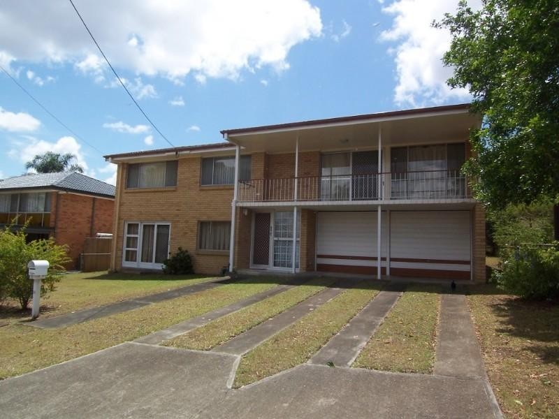 16 Lorrimore Street, Macgregor QLD 4109