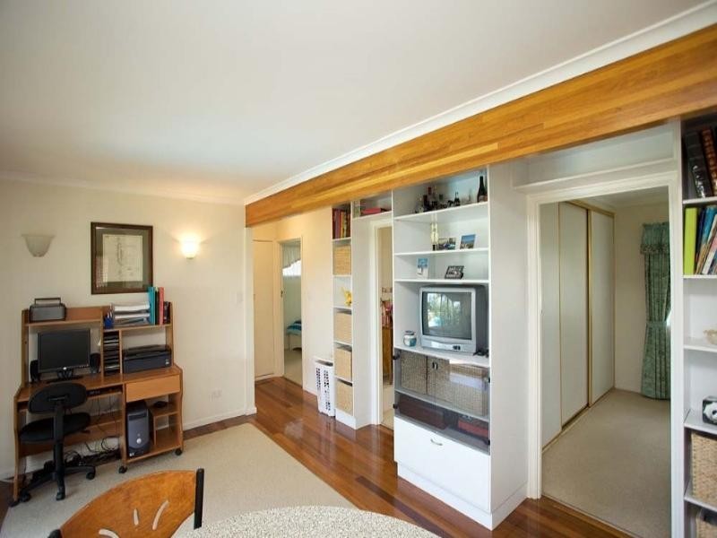 124 Wanda Road, Upper Mount Gravatt QLD 4122