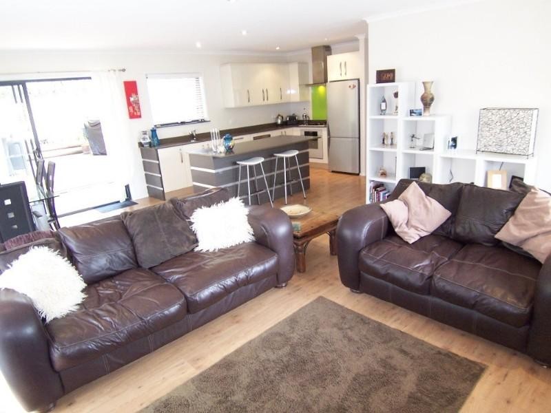 10 Helmhold Street, Wynnum QLD 4178