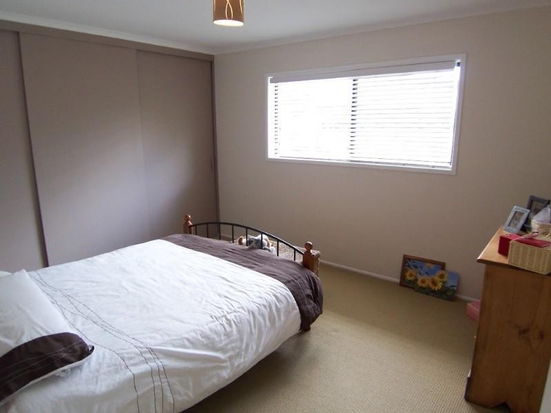 10 Helmhold Street, Wynnum QLD 4178