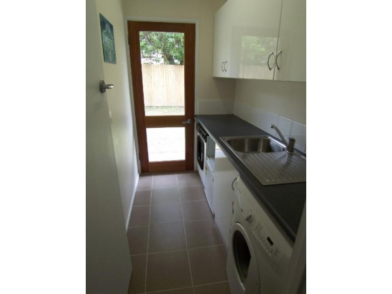 10 Helmhold Street, Wynnum QLD 4178