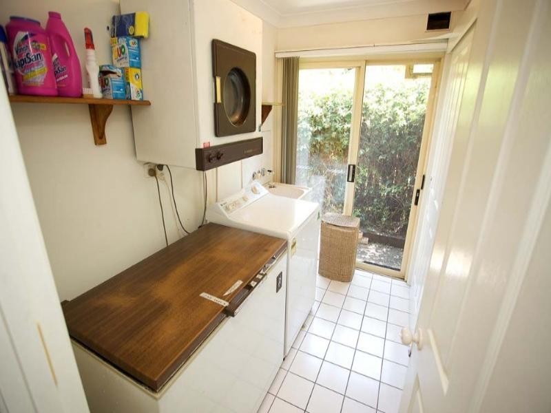 8 Marissa Close, Mansfield QLD 4122