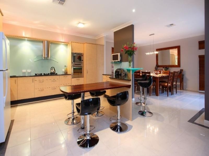 40 Bentley Court, Mansfield QLD 4122