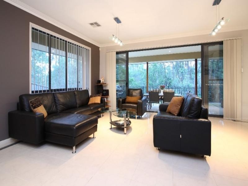 40 Bentley Court, Mansfield QLD 4122