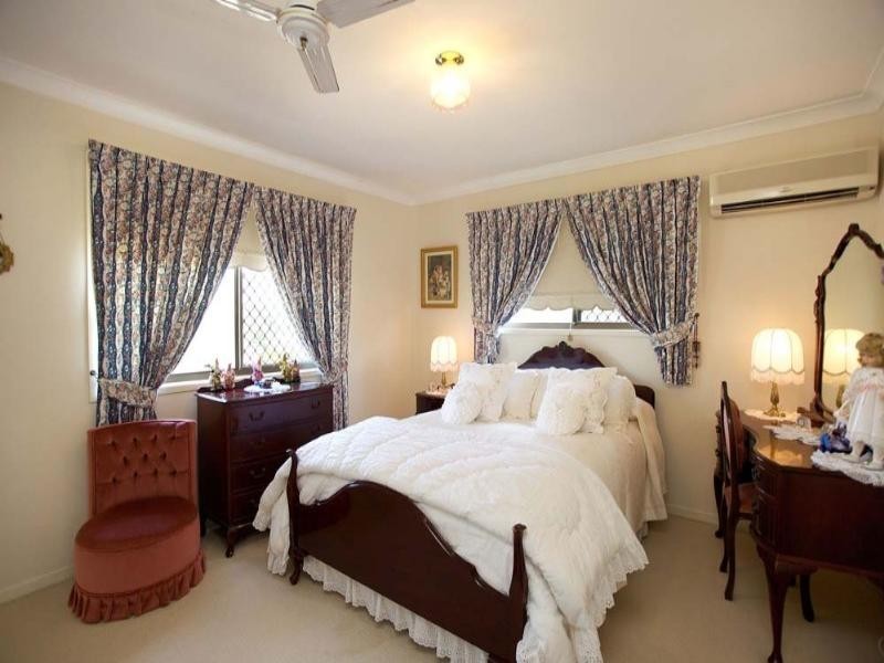 30 Beryl Crescent, Holland Park QLD 4121