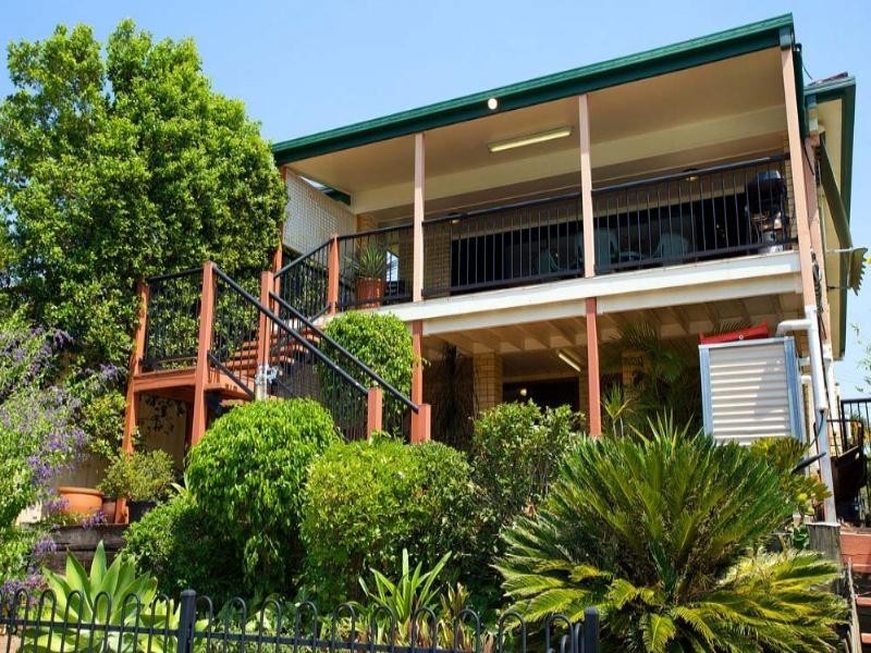 30 Beryl Crescent, Holland Park QLD 4121