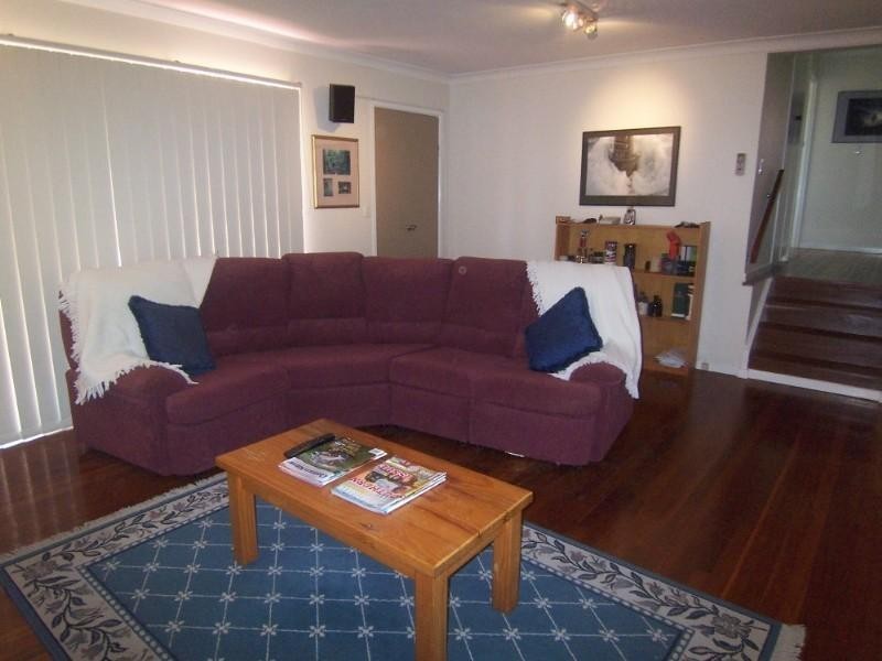 22 Veivers Street, Macgregor QLD 4109