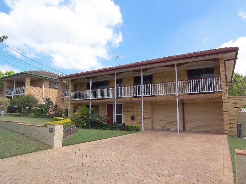 4 Naples Street, Wishart QLD 4122