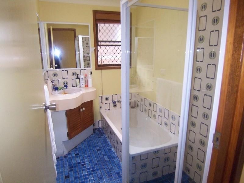 25 Cummin Street, Wishart QLD 4122