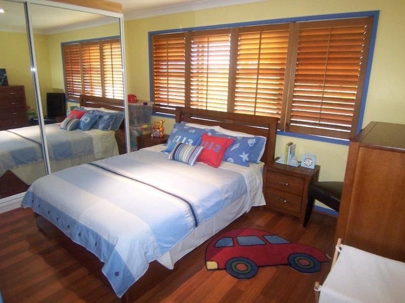 9 Donnington Street, Carindale QLD 4152