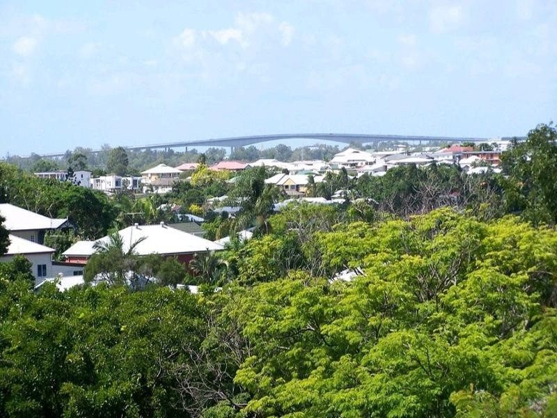 38 Philip Street, Hawthorne QLD 4171