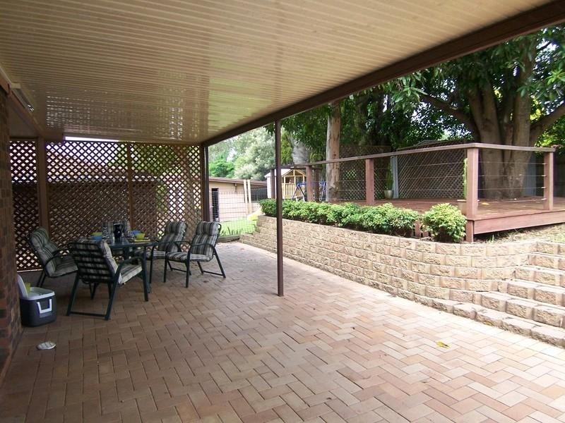 21 Holder Street, Wishart QLD 4122