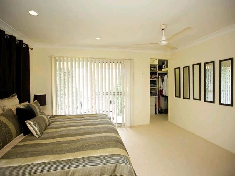 18 Fulton Street, Wishart QLD 4122