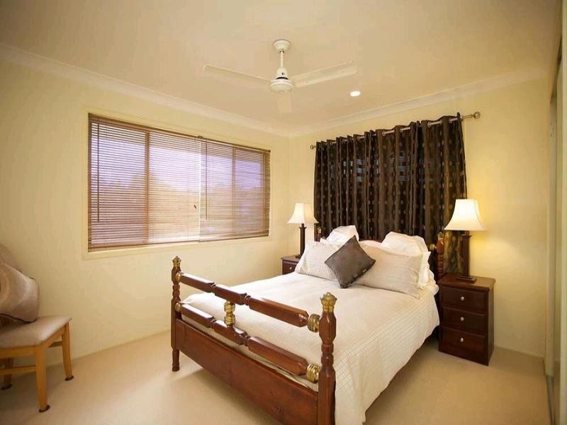 18 Fulton Street, Wishart QLD 4122