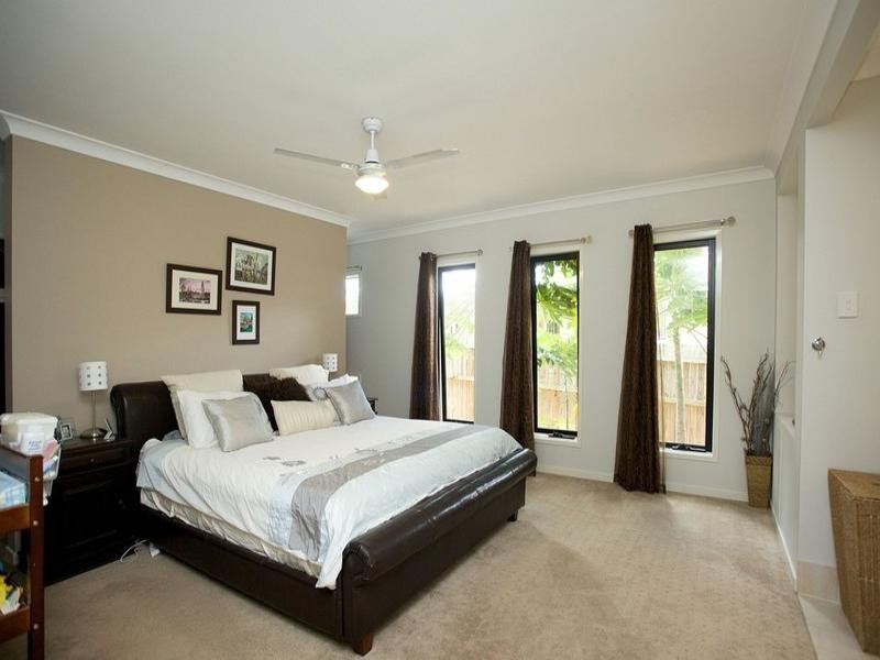 11 Wanda Road, Upper Mount Gravatt QLD 4122