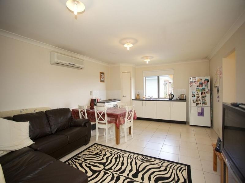 11 Wanda Road, Upper Mount Gravatt QLD 4122