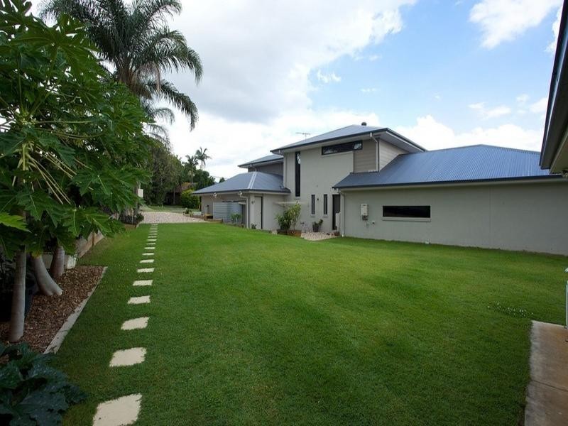 11 Wanda Road, Upper Mount Gravatt QLD 4122