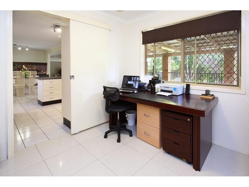 49 Greenwood Street, Wishart QLD 4122