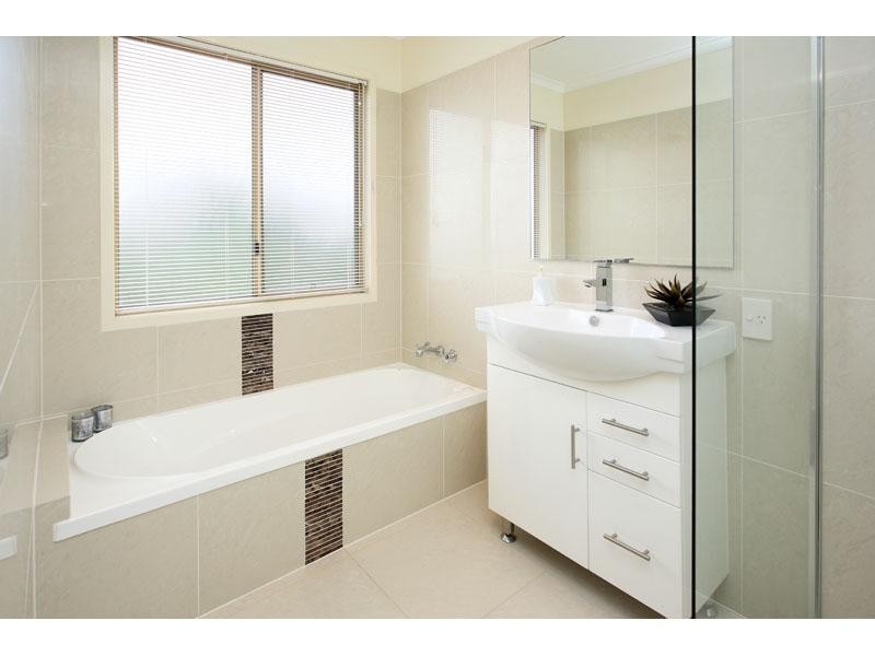 49 Greenwood Street, Wishart QLD 4122