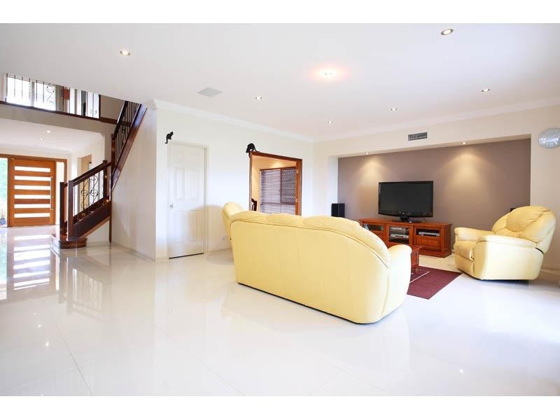 10 Edwin Street, Kuraby QLD 4112