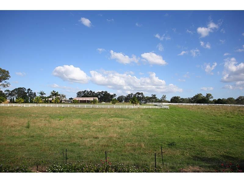 10 Edwin Street, Kuraby QLD 4112